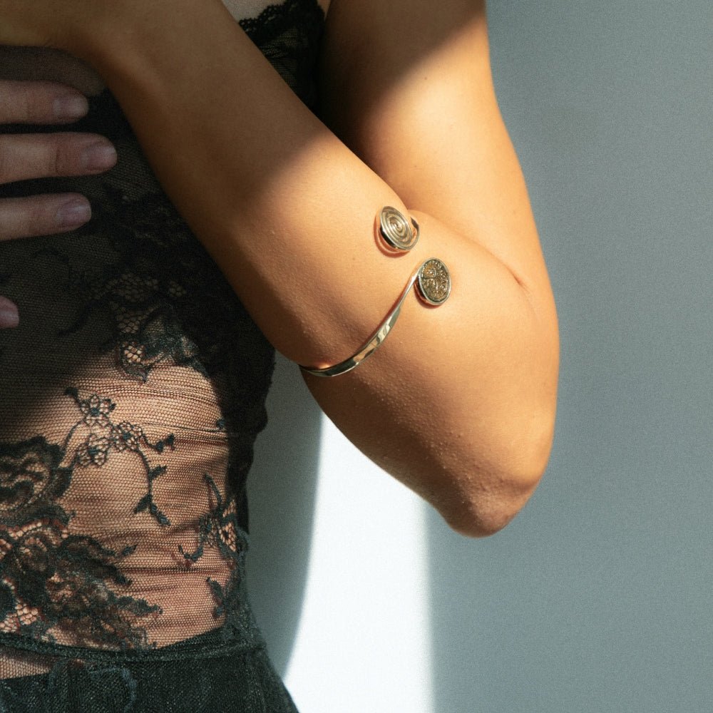 The Queen of the Mediterranean Bangle Bracelet - Sahakian Jewelry