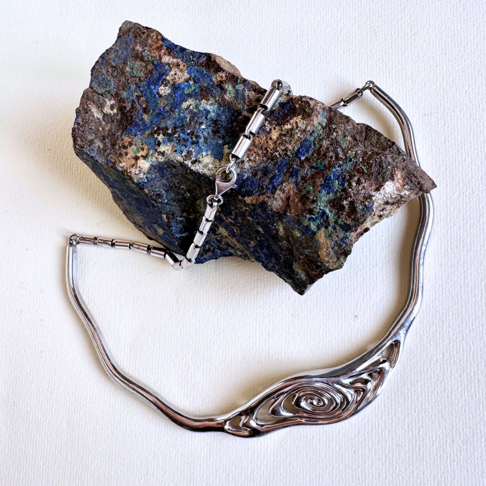 Fantasia Collar in Silver Example