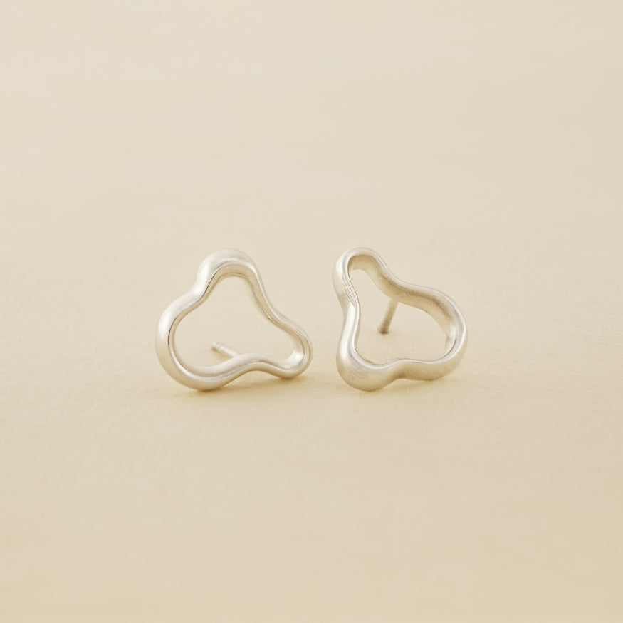 Dream Studs silver